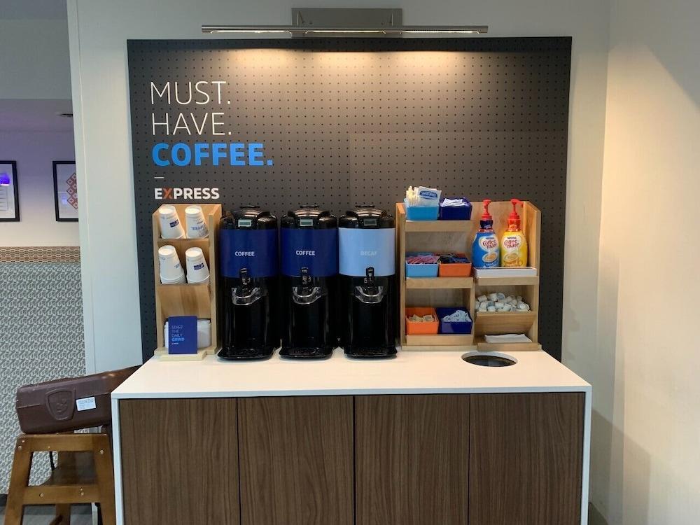 Holiday Inn Express & Suites Evansville North By Ihg Warrenton Eksteriør bilde
