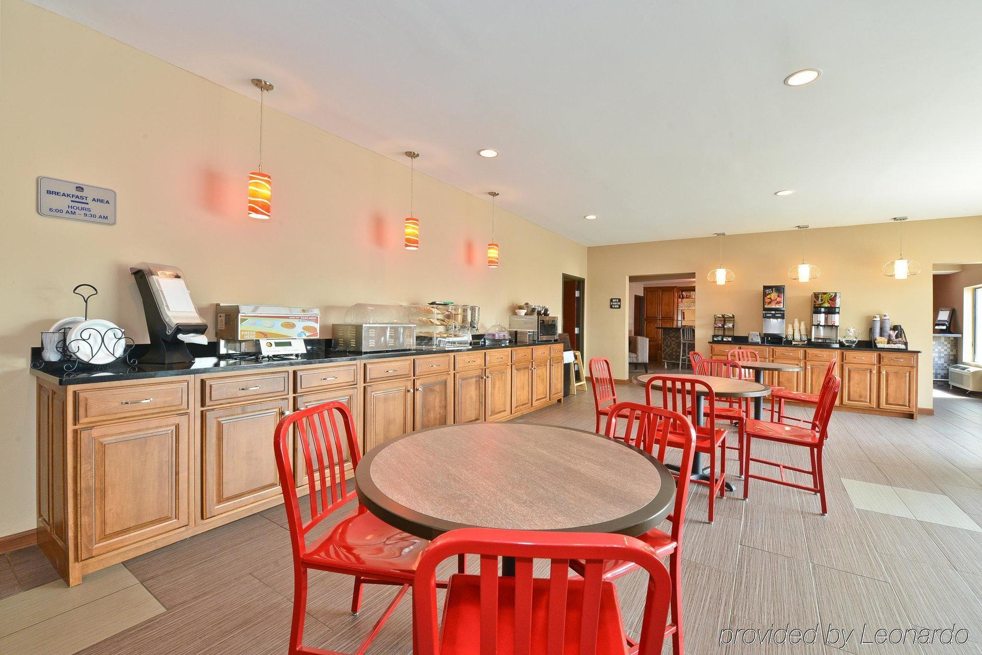 Holiday Inn Express & Suites Evansville North By Ihg Warrenton Eksteriør bilde