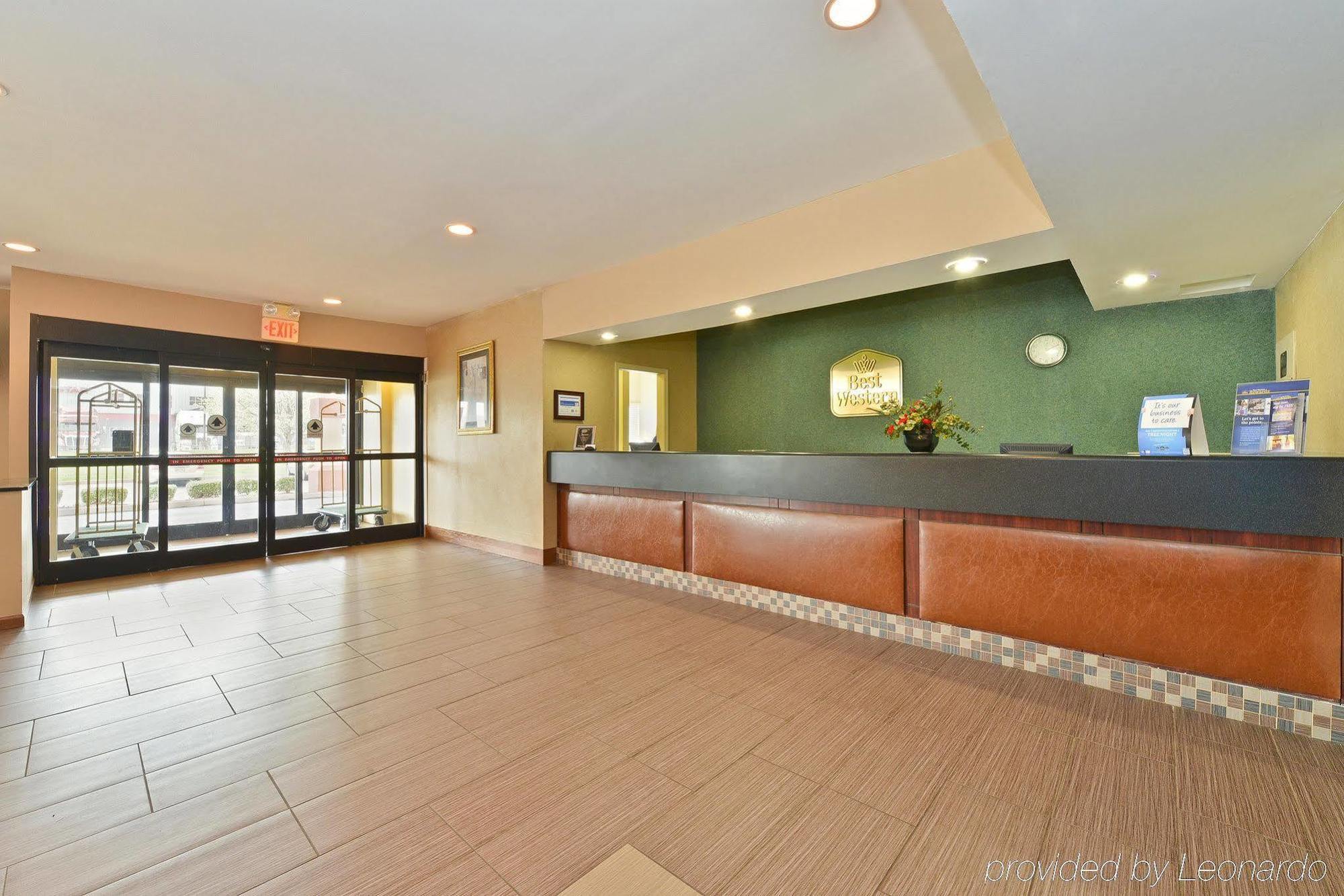 Holiday Inn Express & Suites Evansville North By Ihg Warrenton Eksteriør bilde