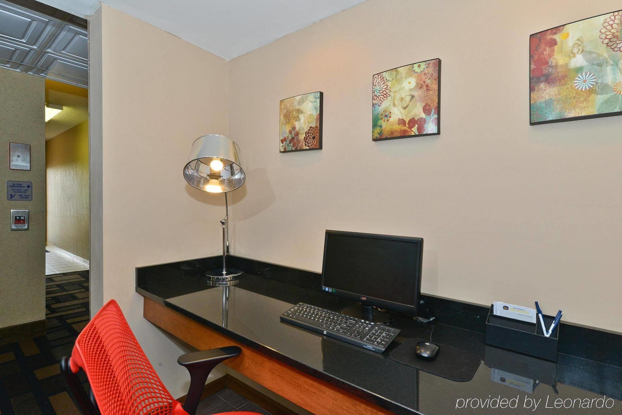 Holiday Inn Express & Suites Evansville North By Ihg Warrenton Eksteriør bilde