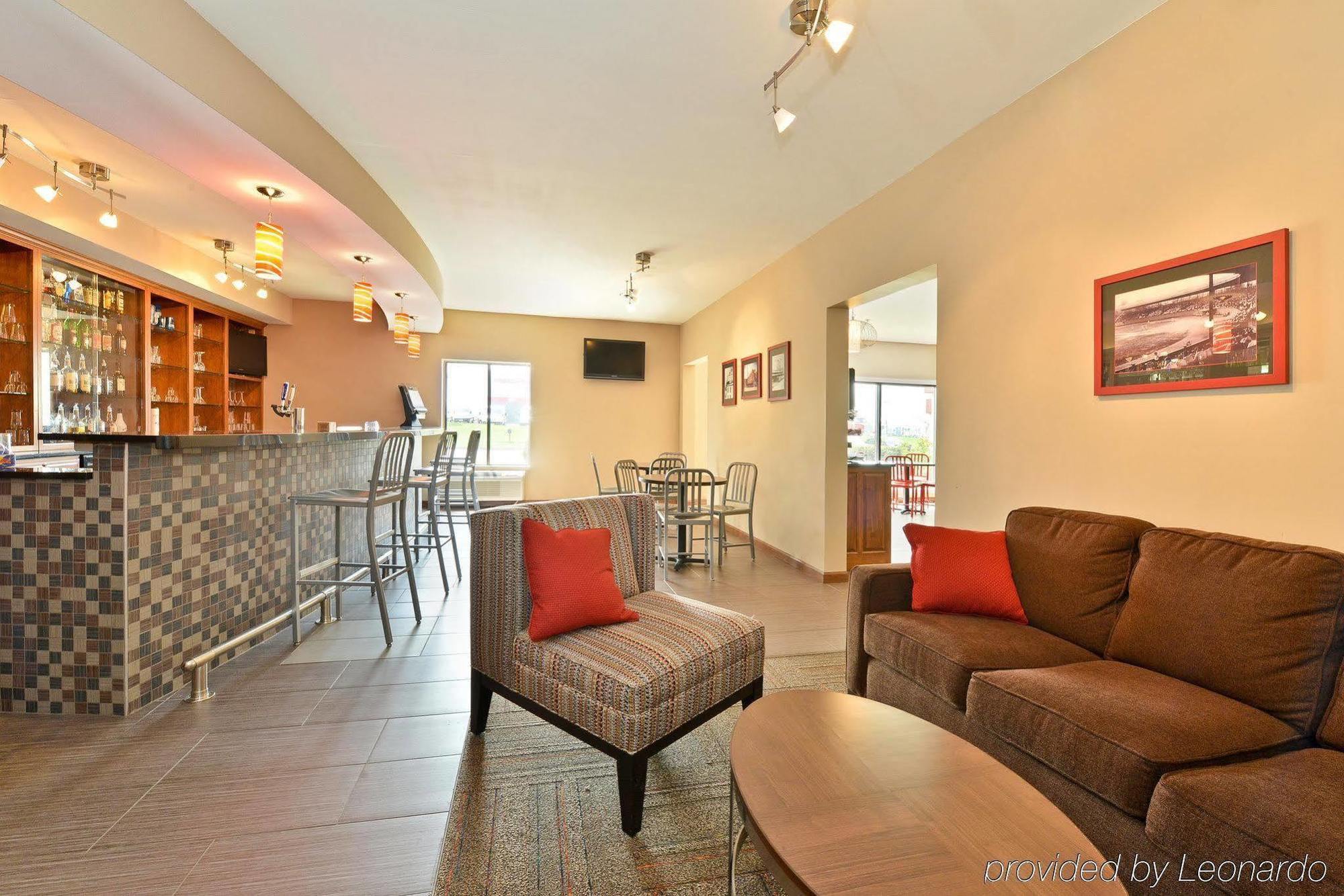 Holiday Inn Express & Suites Evansville North By Ihg Warrenton Eksteriør bilde