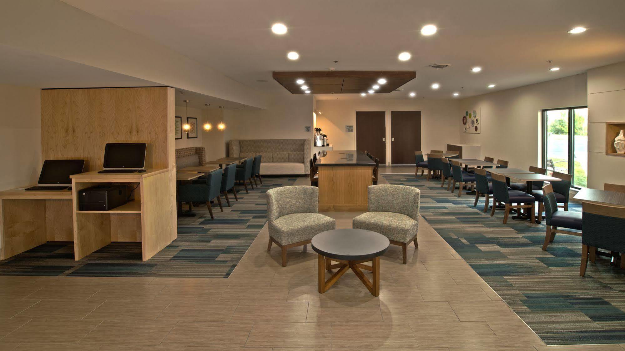 Holiday Inn Express & Suites Evansville North By Ihg Warrenton Eksteriør bilde